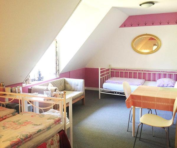 Myrehoj Bed & Breakfast Eskebjerg Rum bild