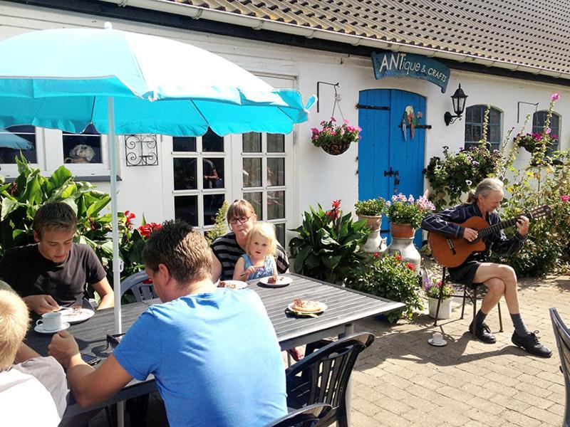 Myrehoj Bed & Breakfast Eskebjerg Exteriör bild