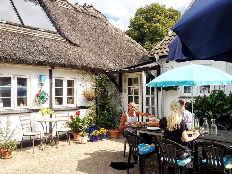Myrehoj Bed & Breakfast Eskebjerg Exteriör bild