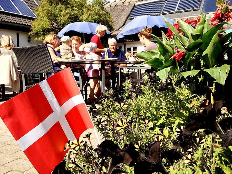 Myrehoj Bed & Breakfast Eskebjerg Exteriör bild